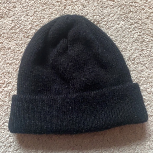 Adidas Black and Gold Knit Beanie Hat - Picture 3 of 4
